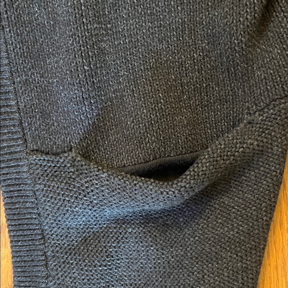 LULULEMON HEATHERED BLACK COTTON BLEND KNIT COZY CARDIGAN SIZE 10 - Picture 7 of 12